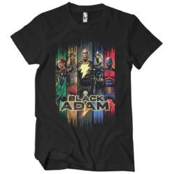 Sort T-shirt med karaktererne fra Black Adam filmen i faverigt trykt