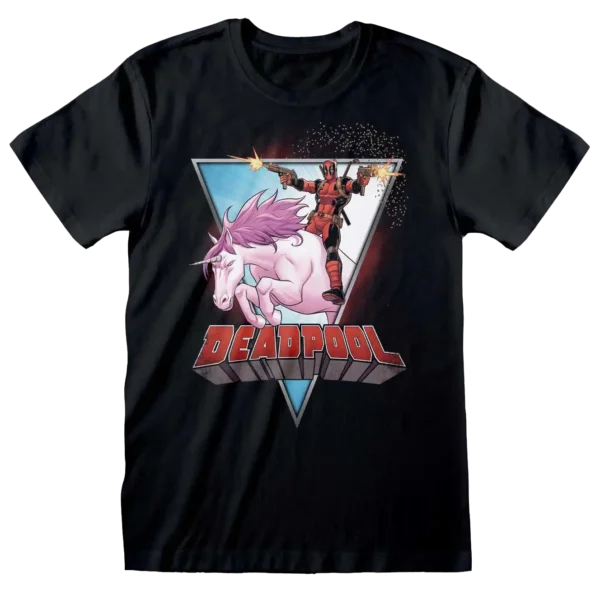 Sort T-shirt med Deadpool der ridder på en enhjørning