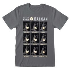 Batman T-shirt der viser Batman i forskelligt humør