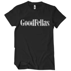 Sort T-shirt med GoodFellas-logo i hvid, slidt skrift, der giver et råt vintage-look.