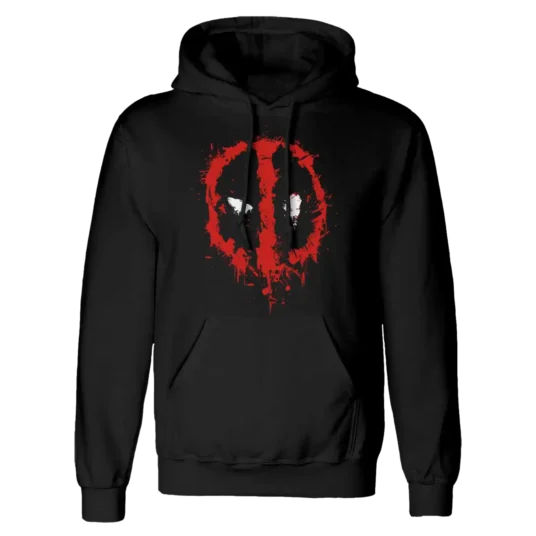 Sort hættetrøje med et rødt, splattet Deadpool-logo og hvide øjne på brystet. Trøjen har hætte med snøre og en stor forlomme.